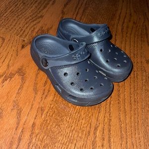 Crocs toddler size 9
